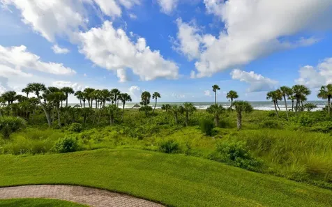1485 Gulf Of Mexico Drive Longboat Key FL 34228
