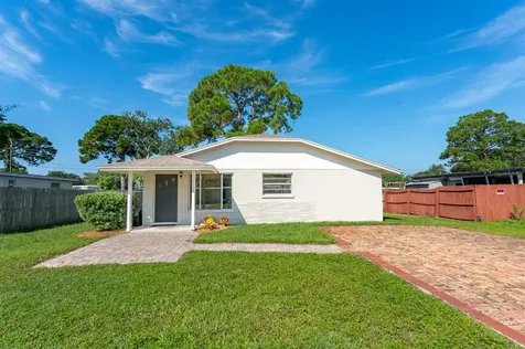 3750 Lokai Place Sarasota FL 34232