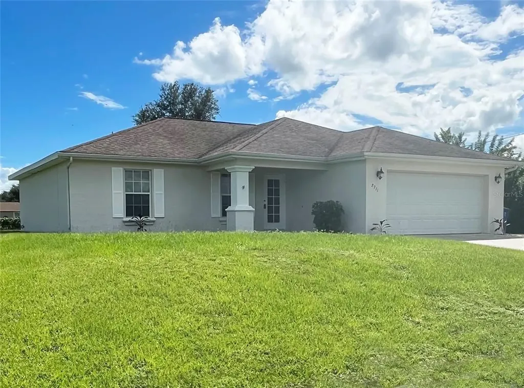 2711 48th Street SW Lehigh Acres FL 33976