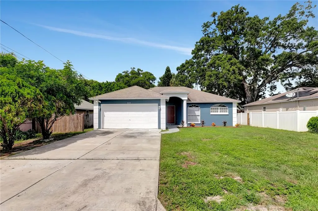 7135 50th Avenue N St Petersburg FL 33709