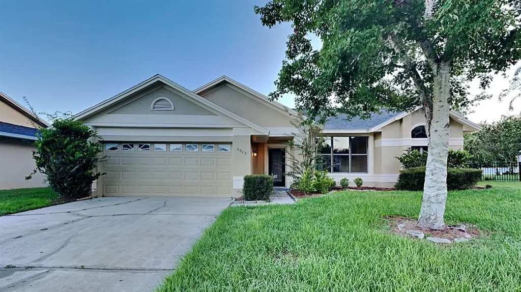 5017 Demott Court Orlando FL 32821