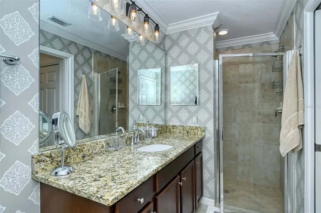 16706 Vardon Terrace Bradenton FL 34211