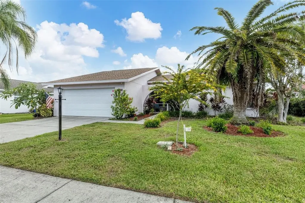 6540 Waterford Circle Sarasota FL 34238