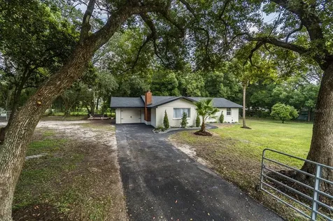 6330 12th Street Zephyrhills FL 33542