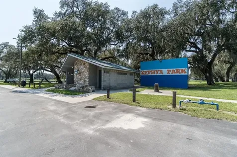 6330 12th Street Zephyrhills FL 33542