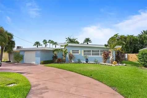 8023 Causeway Boulevard S St Petersburg FL 33707