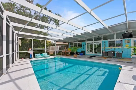 8023 Causeway Boulevard S St Petersburg FL 33707