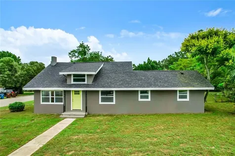 923 Cohassett Avenue Lake Wales FL 33853
