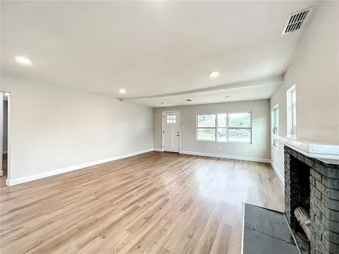 923 Cohassett Avenue Lake Wales FL 33853