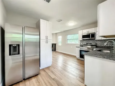 923 Cohassett Avenue Lake Wales FL 33853