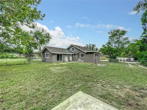 923 Cohassett Avenue Lake Wales FL 33853