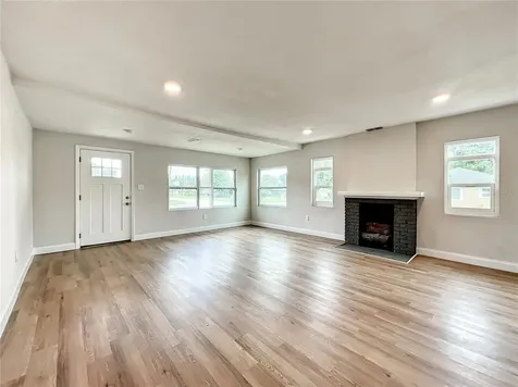 923 Cohassett Avenue Lake Wales FL 33853
