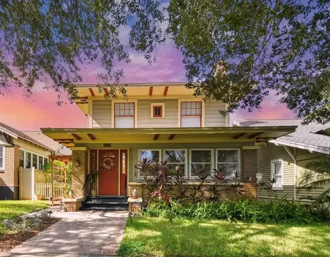 109 13th Avenue NE St Petersburg FL 33701
