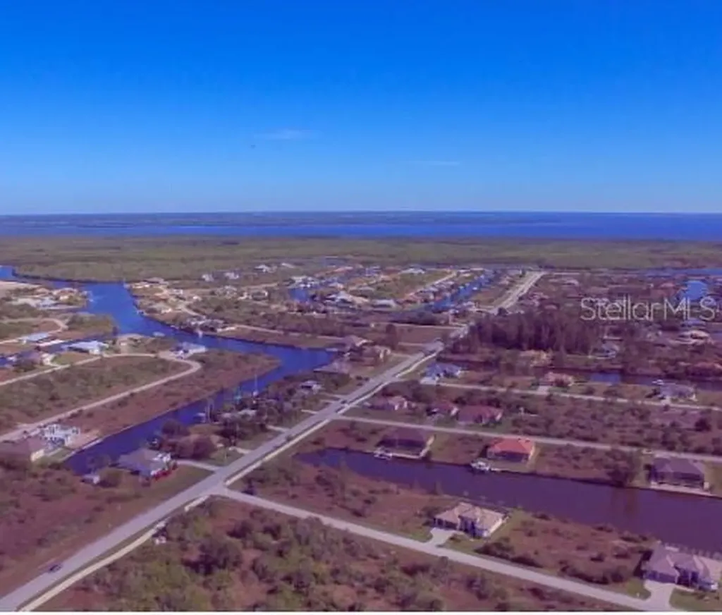 8338 Tracy Circle Port Charlotte FL 33981