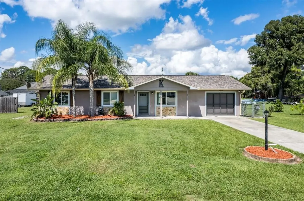 35535 Cedar Lane Leesburg FL 34788