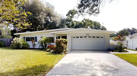 8775 117th Street Seminole FL 33772