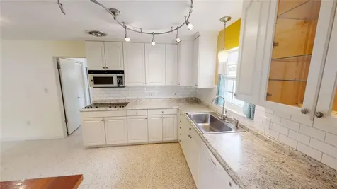 8775 117th Street Seminole FL 33772