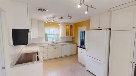 8775 117th Street Seminole FL 33772