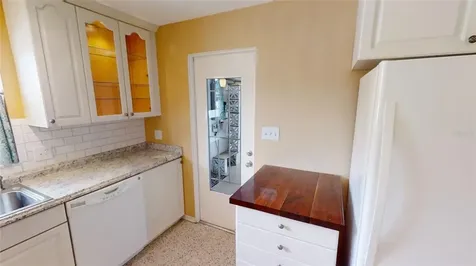 8775 117th Street Seminole FL 33772