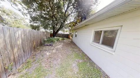 8775 117th Street Seminole FL 33772