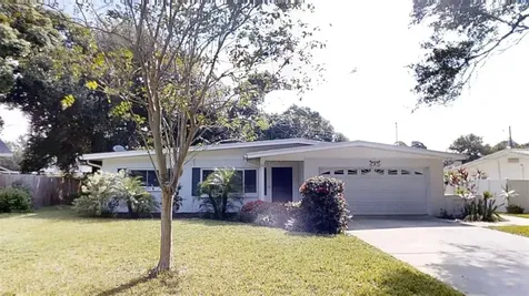 8775 117th Street Seminole FL 33772