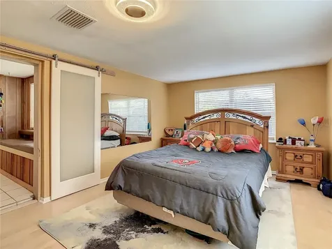 4106 N Thatcher Avenue Tampa FL 33614