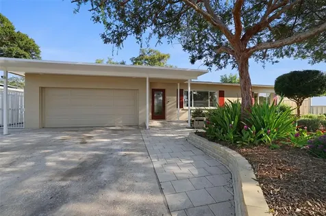 4627 55th Avenue N St Petersburg FL 33714
