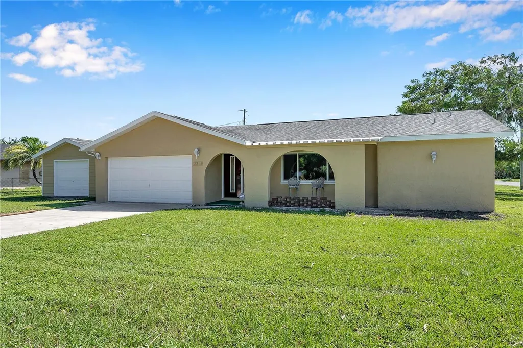 2341 17th Street W Palmetto FL 34221