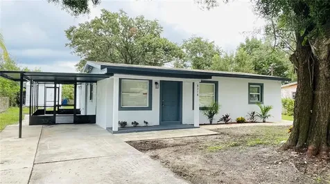 8318 Endive Avenue Tampa FL 33619