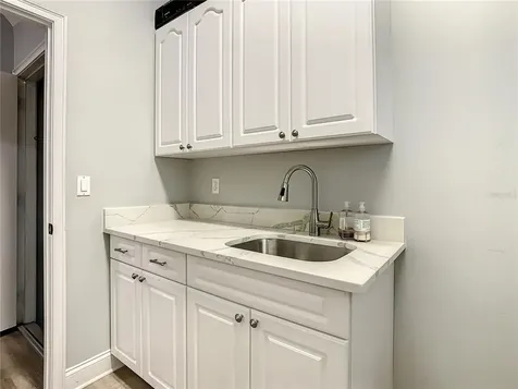 12440 Memorial Highway Tampa FL 33635