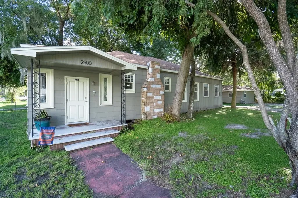 2500 Avenue J NW Winter Haven FL 33881