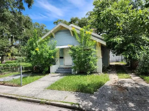 1710 Queen Street S St Petersburg FL 33712