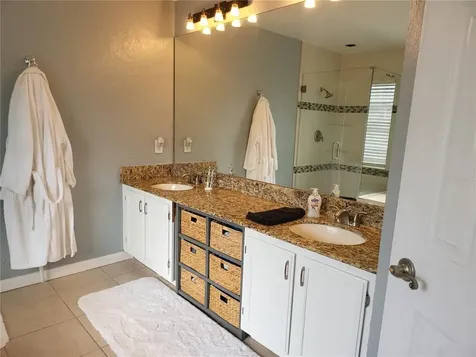 18534 Otterwood Avenue Tampa FL 33647
