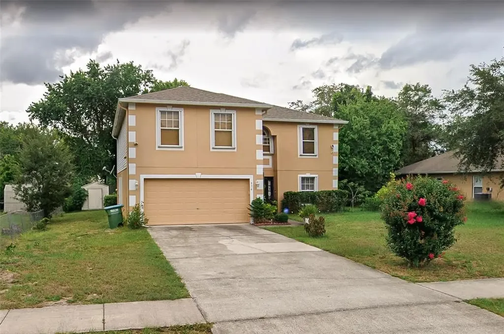 936 Courtland Boulevard Deltona FL 32738