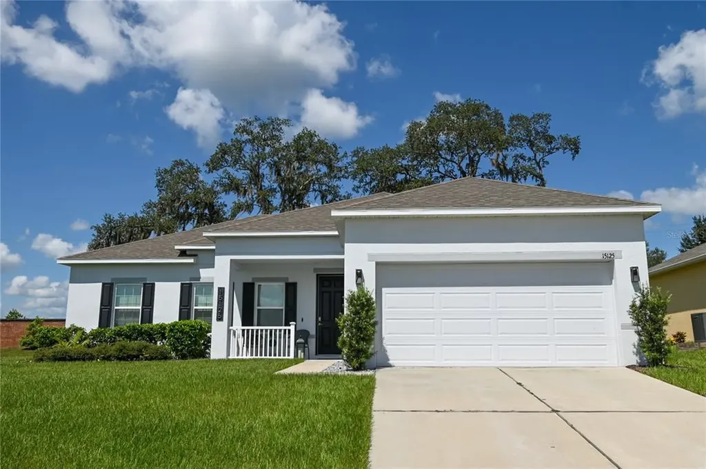 15125 Zenith Avenue Mascotte FL 34753