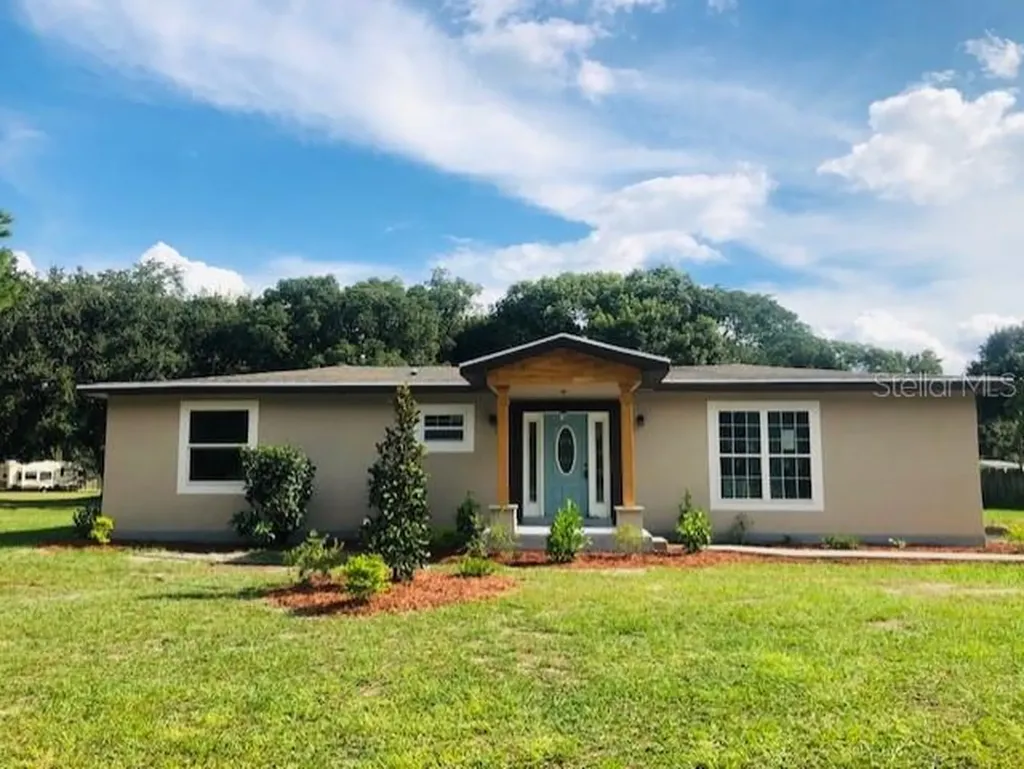 205 Elaine Drive Auburndale FL 33823