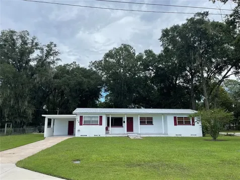 708 N Vermont Street Plant City FL 33563