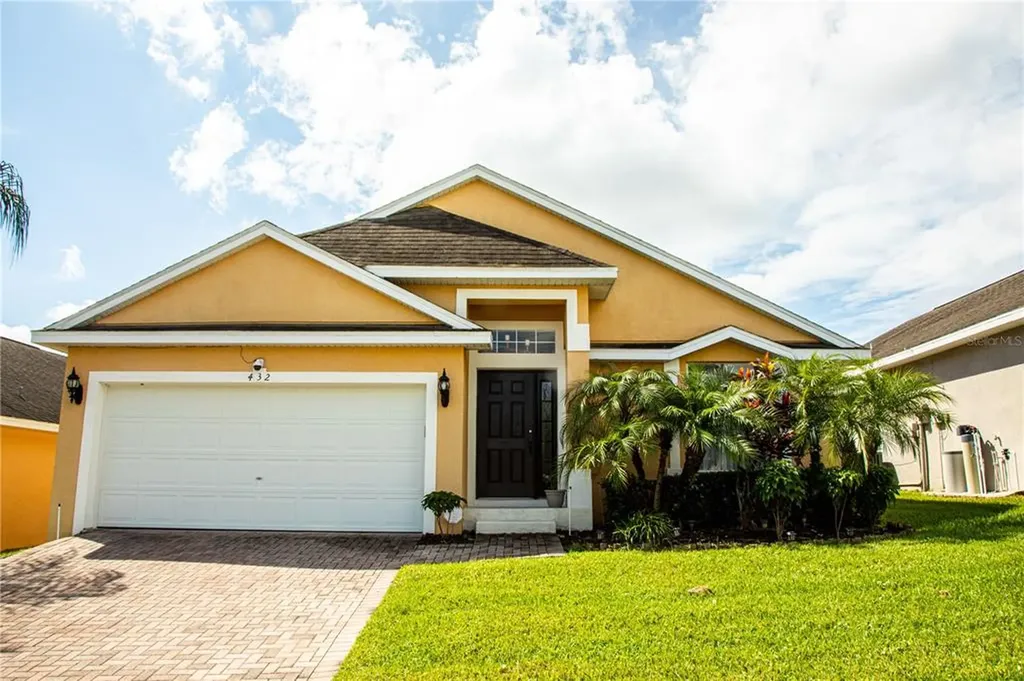 432 Vizcay Way Davenport FL 33837