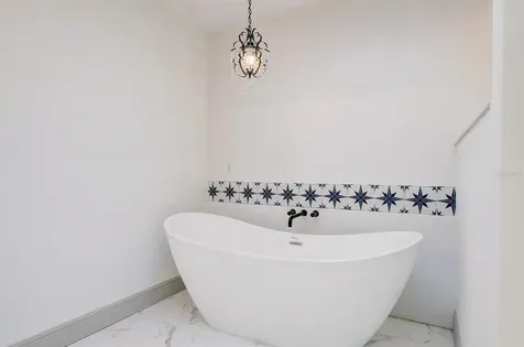 2424 Ravendale Court Kissimmee FL 34758