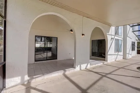 2424 Ravendale Court Kissimmee FL 34758