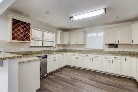 2424 Ravendale Court Kissimmee FL 34758