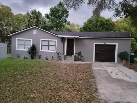 1426 N Tremain Street Mount Dora FL 32757