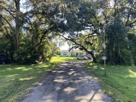 402 W 124th Avenue Tampa FL 33612