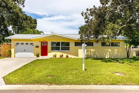 3939 Porpoise Drive SE St Petersburg FL 33705