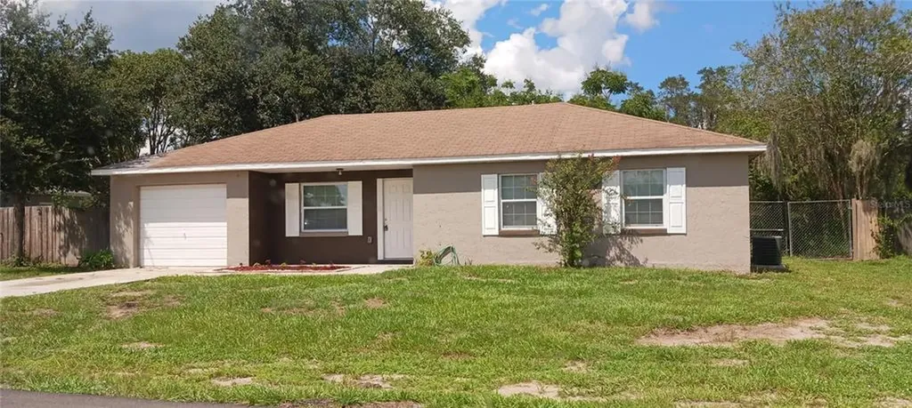 5718 Lagustrum Lane Polk City FL 33868