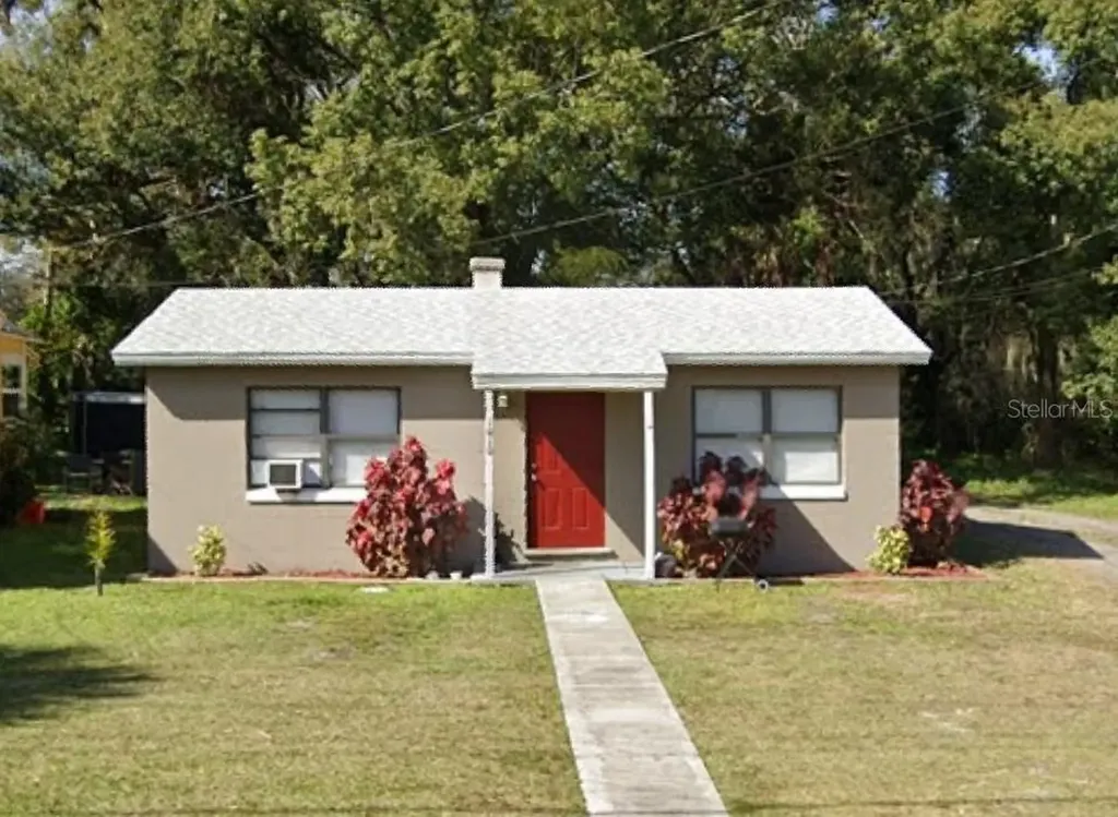 1010 Olive Avenue Sanford FL 32771