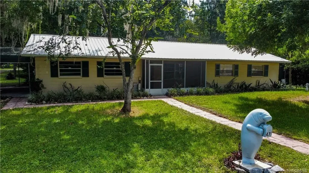 47 Framlingham Drive Inglis FL 34449