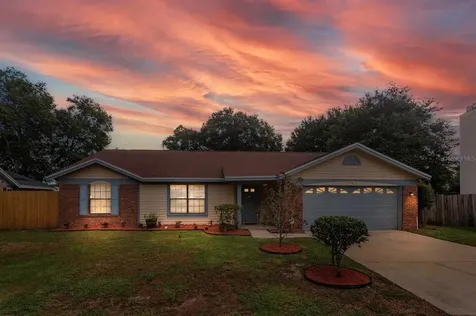3743 Landlubber Street Orlando FL 32812