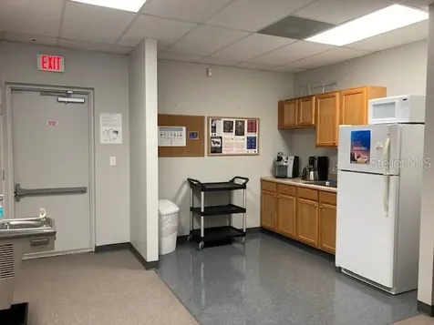 4811 W Gandy Boulevard Tampa FL 33611