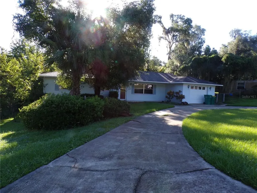 1009 Jasmine Street Eustis FL 32726